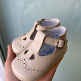 Scarpe Culla Con Occhielli In Pelle Neonato INDICE 403