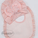Coordinato Cappello E Bavetta Con Petali Neonata LA SARTORIA DEI PICCOLI LR1002