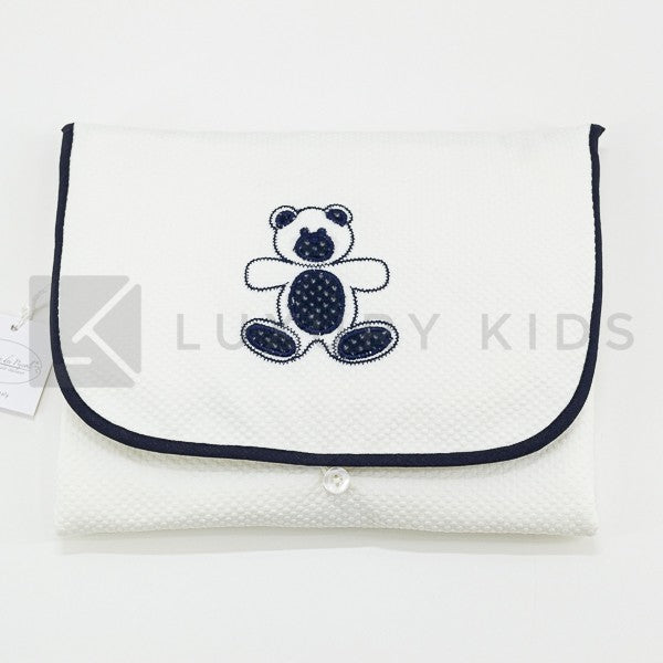 Fasciatoio Pieghevole In Cotone Trapuntato Panna Con Ricamo Orso Blu E Cuscinetto Interno Neonata LA SARTORIA DEI PICCOL - LA SARTORIA DEI PICCOLI - LuxuryKids