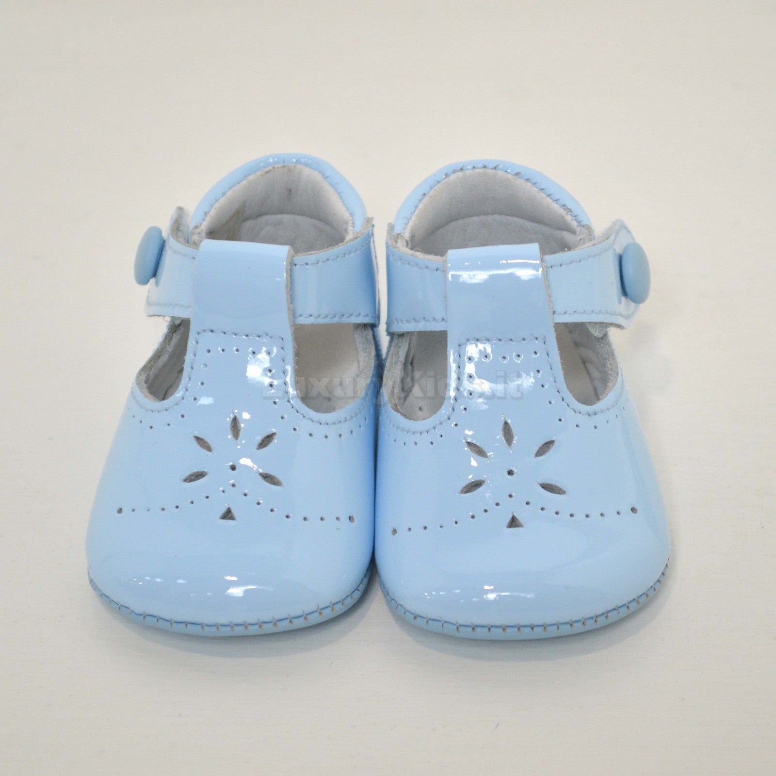 Scarpe Da Culla con Occhielli in Vernice Neonato  Panyno A2218 - PANYNO - LuxuryKids