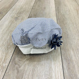 Cappello A Basco In Cotone Bianco E Blu Con Fiore  Neonata NNINNAOH E16103 - NINNAOH - LuxuryKids