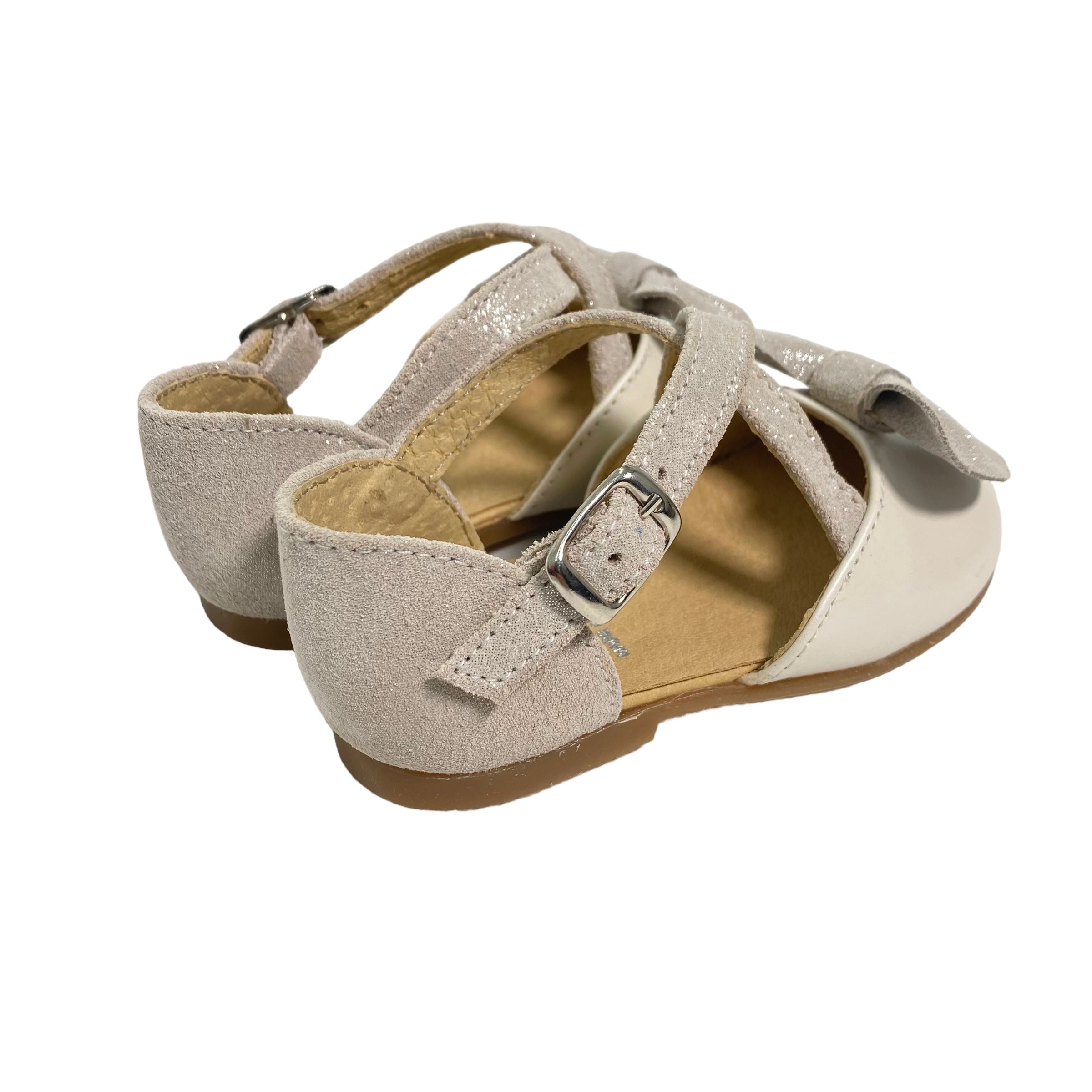 Scarpe Modello Ballerina Aperte Ai Lati In Pelle Bambina RIZITOS B2611 - RIZITOS - Luxury Kids