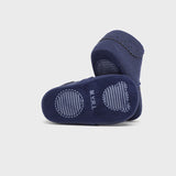 Kinderbettschuhe Modell Oxfords aus Wildleder für Neugeborene MAYORAL 9682