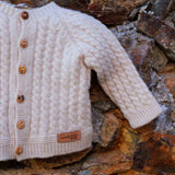 Strickjacke aus Wolle und Kaschmir mit Zöpfen für Baby-Jungen WEDOBLE I2307308A