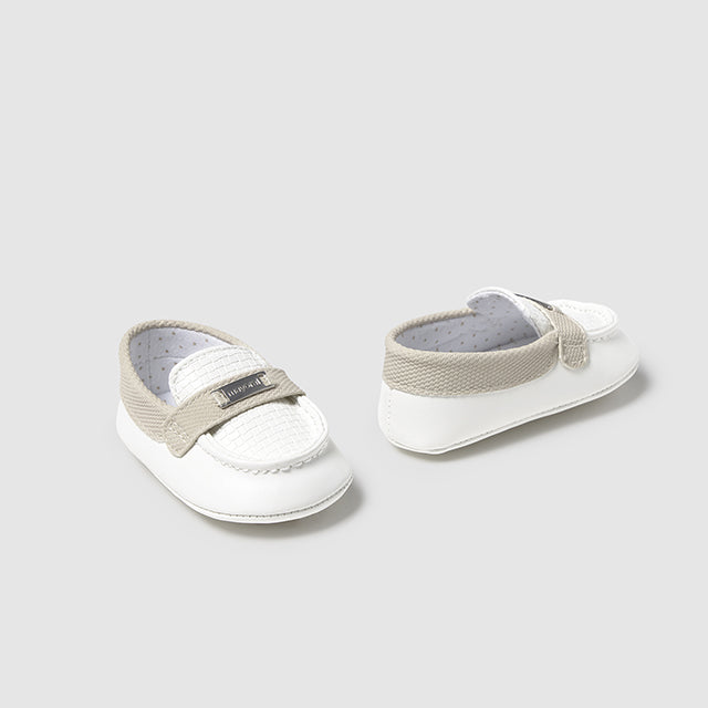 Scarpe Da Culla Modello Mocassino In Ecopelle Neonato MAYORAL 9892