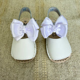 Menorquinische First Steps-Sandalen aus Satinleder mit Satinschleife für Mädchen INDEX 300S