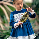 Langärmliges blaues Samtkleid für Mädchen MIMOSA NARCISO