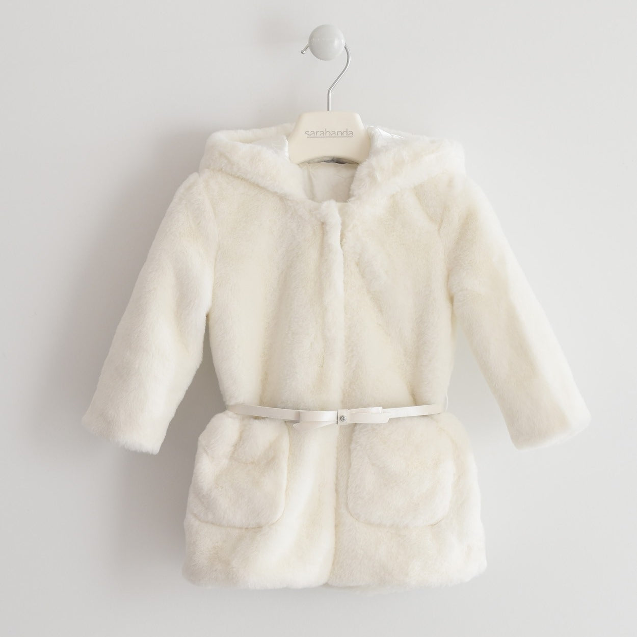 Ecopelliccia Con Cappuccio Panna Con Cinturino Neonata Sarabanda K243 - SARABANDA - LuxuryKids