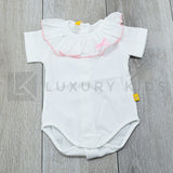 Body In Cotone Bianco Con Colletto Rouche con Profilo Rosa Neonata Chua B5CG - CHUA - LuxuryKids