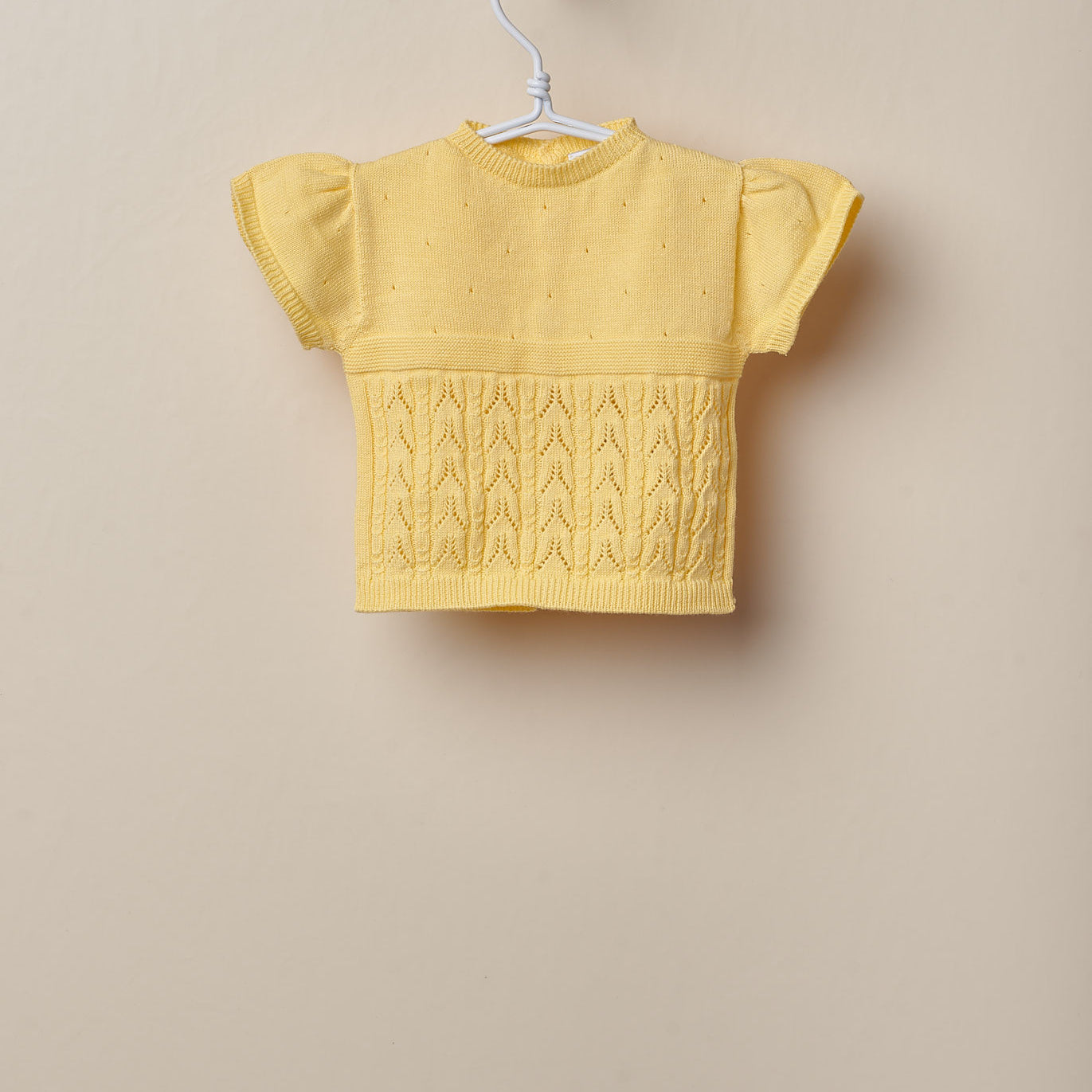 Maglietta Mezza Manica A sbuffo In Filo Con Traforatura Neonata WEDOBLE 06301B - WEDOBLE - LuxuryKids