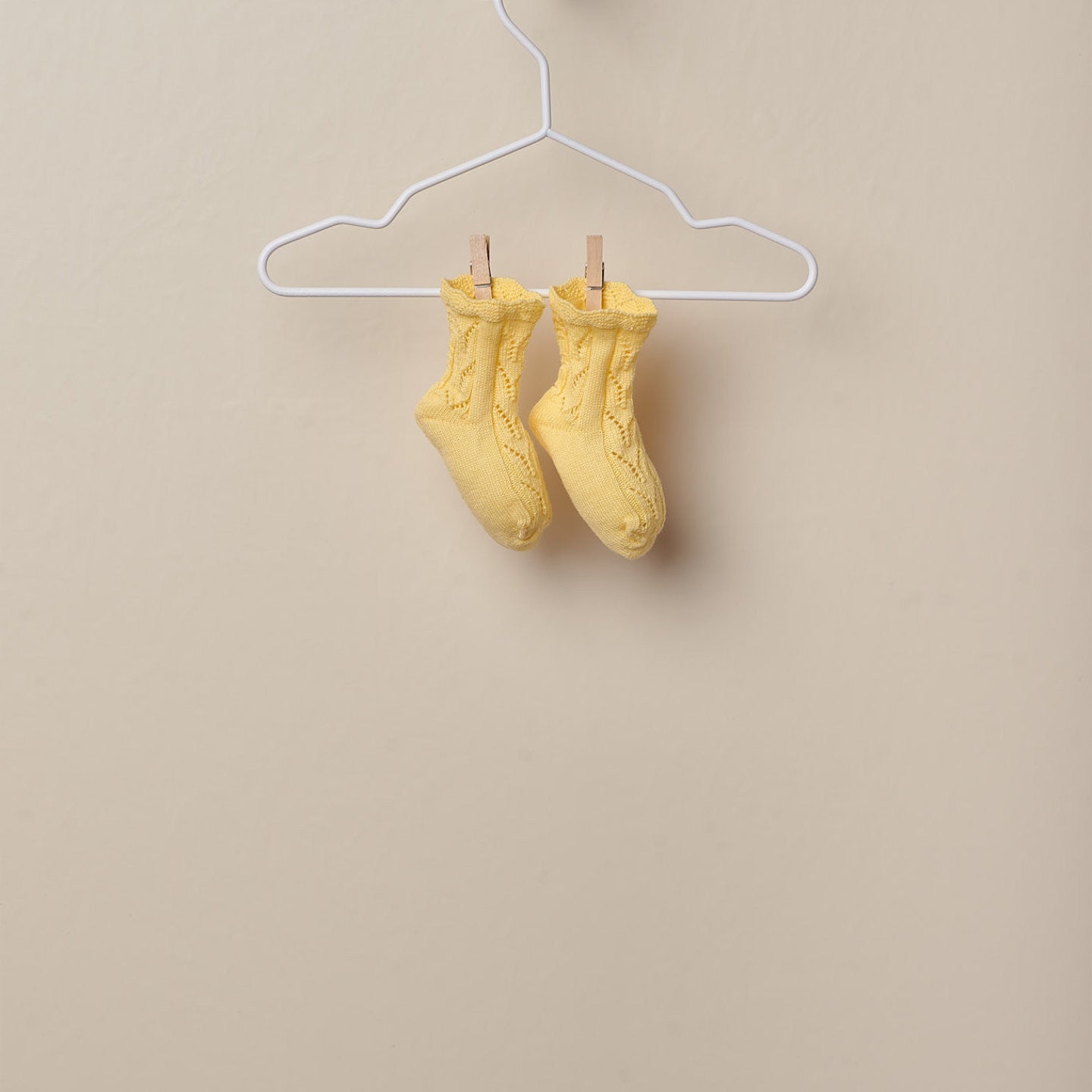 Calzino Corto In Filo Traforato Neonata WEDOBLE 06345A - WEDOBLE - LuxuryKids