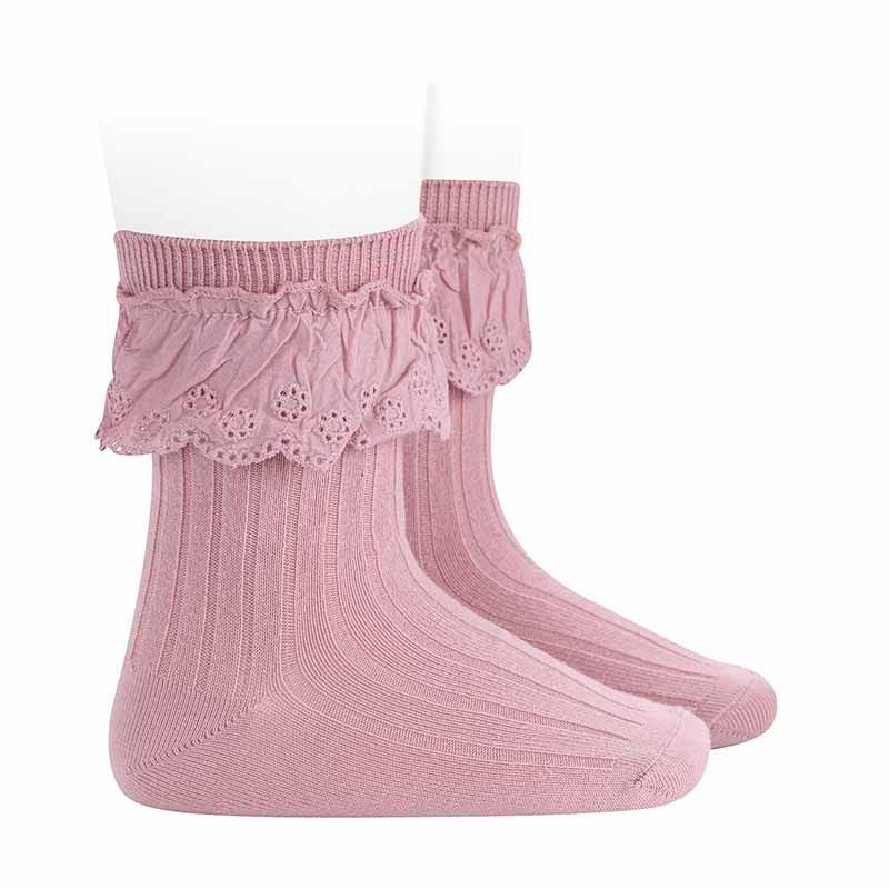 Gerippte kurze Socken mit besticktem Batist für Mädchen CONDOR 2486